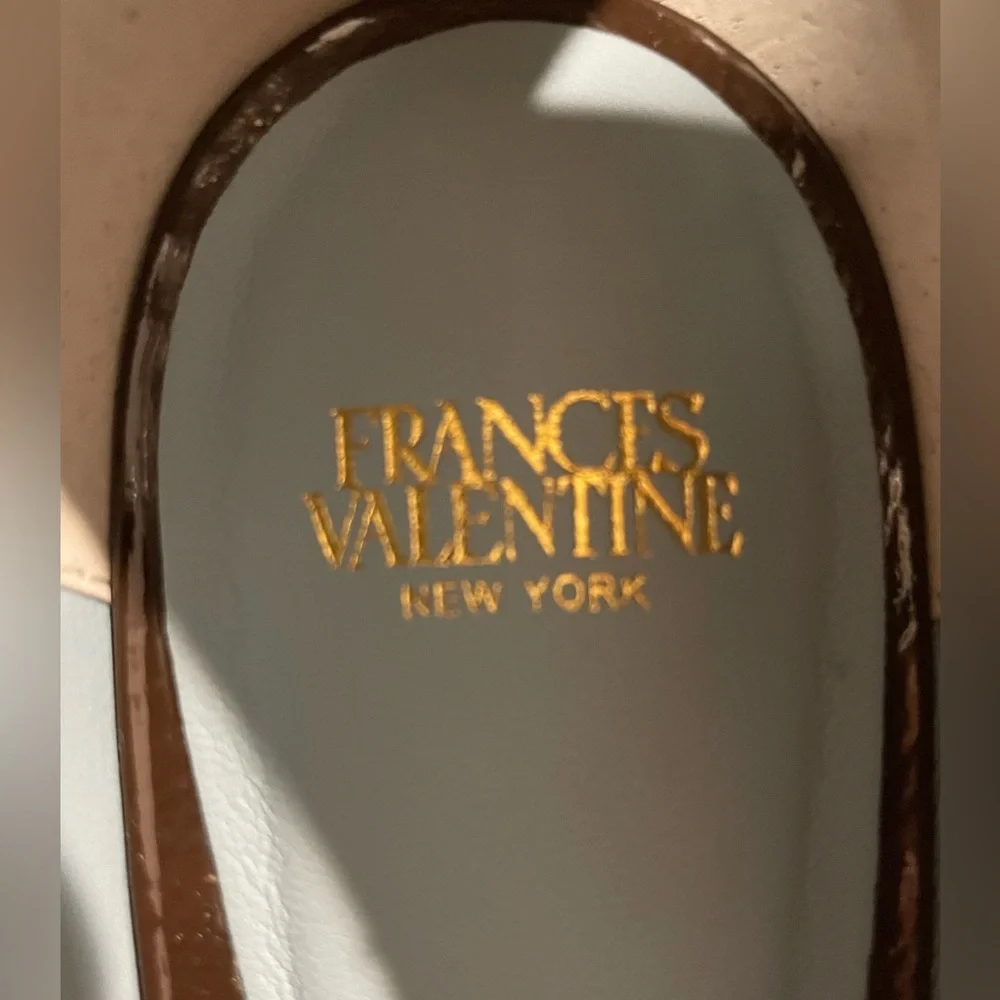 FRANCES VALENTINE Mackie Pump - Chocolate/Oyster Leather Size 8.5B New MSRP $598 - Picture 3 of 11